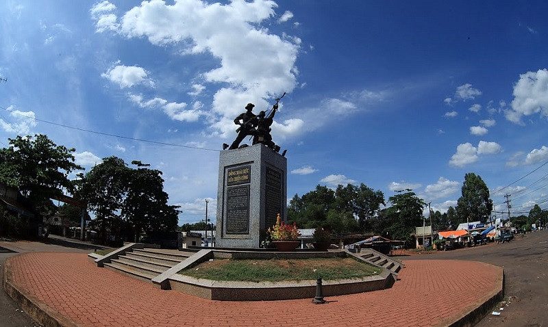 Đài tưởng niệm Phú Riềng Đỏ