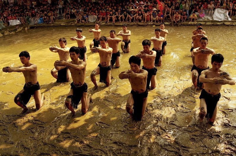 Lễ hội cầu nước truyền thống của làng Vân, mang đậm nét truyền thống